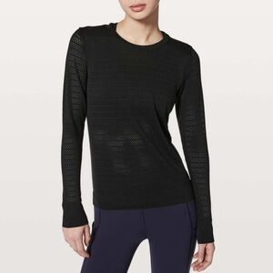 Lululemon "Breeze By" Long Sleeve Shirt Black | Size 6